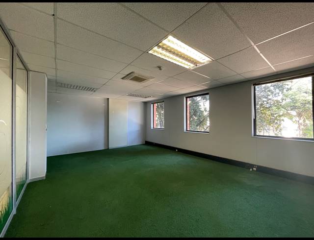 332M² OFFICE TO LET IN SANDTON CENTRAL